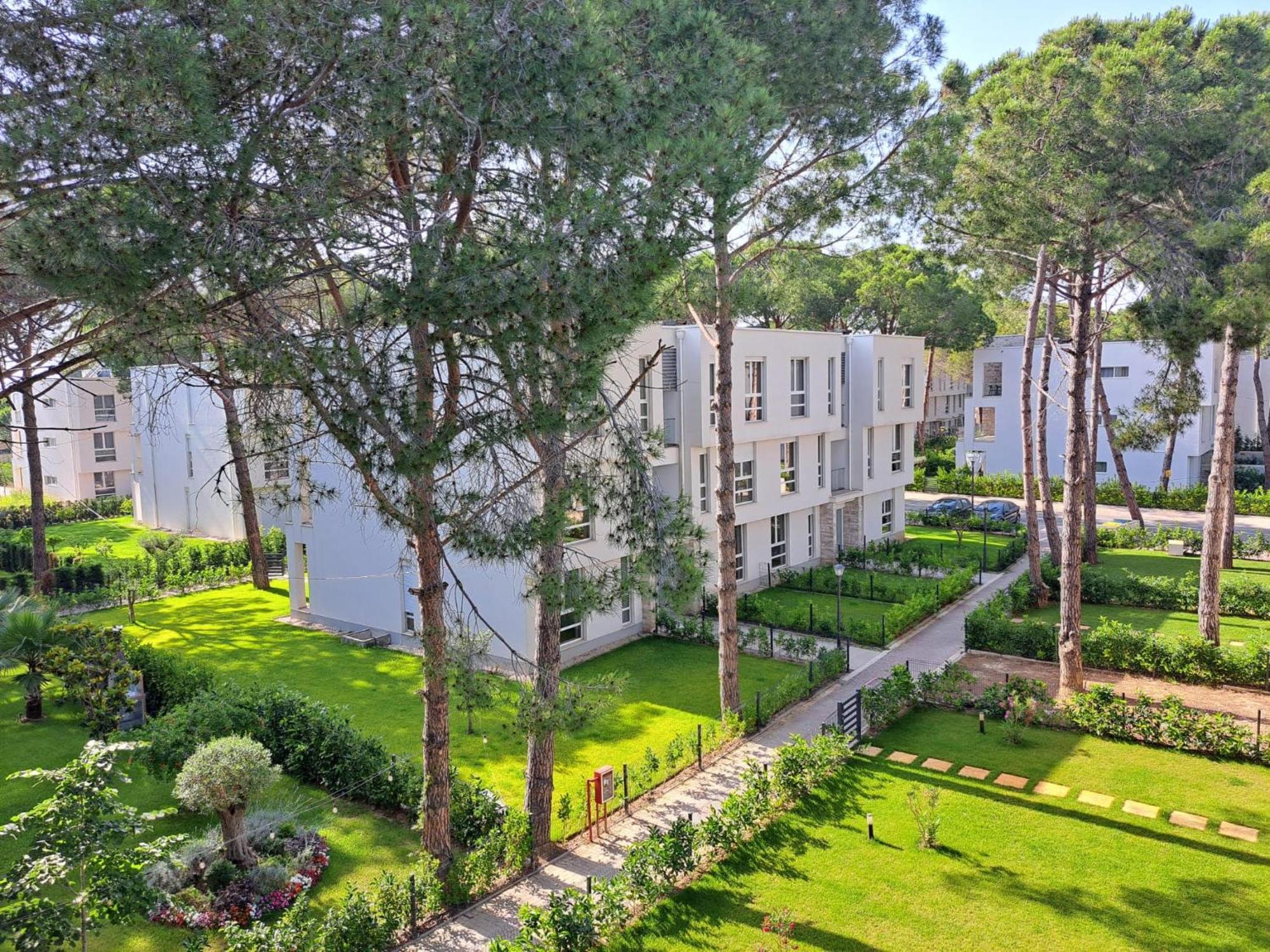 M&E Premium Apartments - San Pietro Durrës 外观 照片