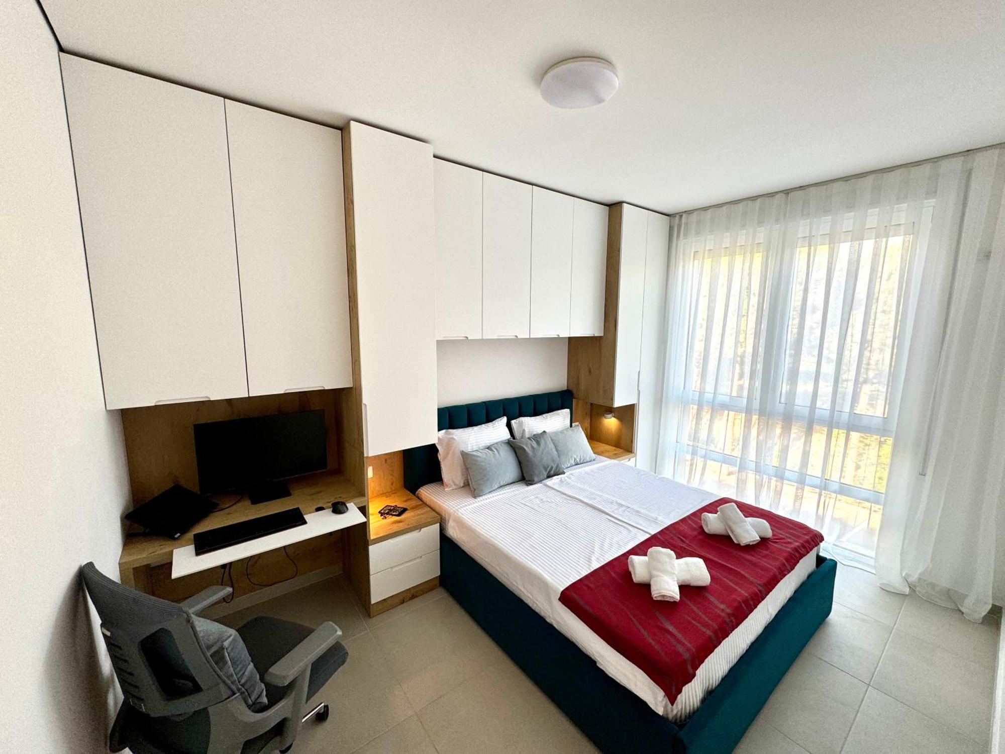 M&E Premium Apartments - San Pietro Durrës 客房 照片