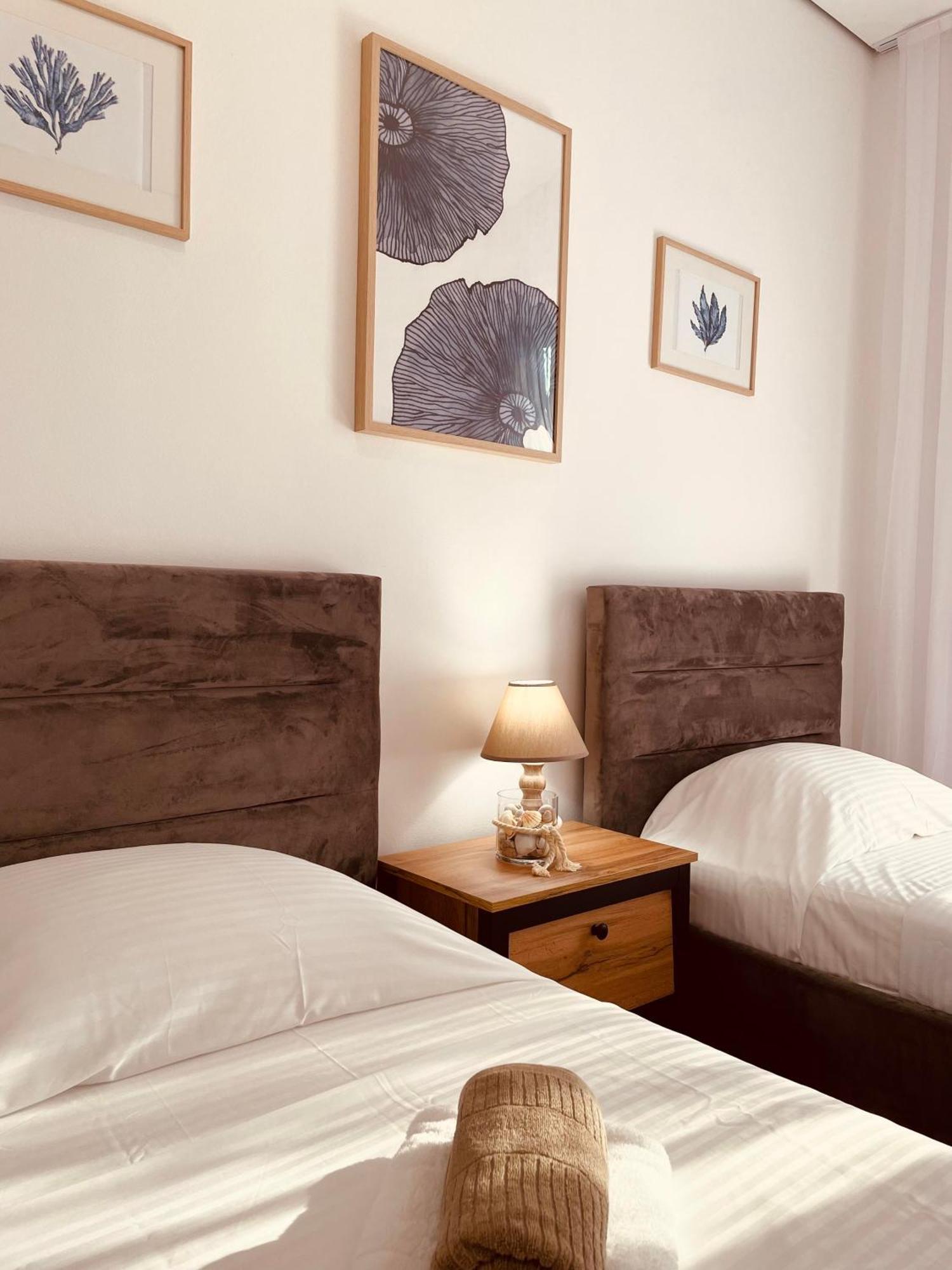 M&E Premium Apartments - San Pietro Durrës 外观 照片
