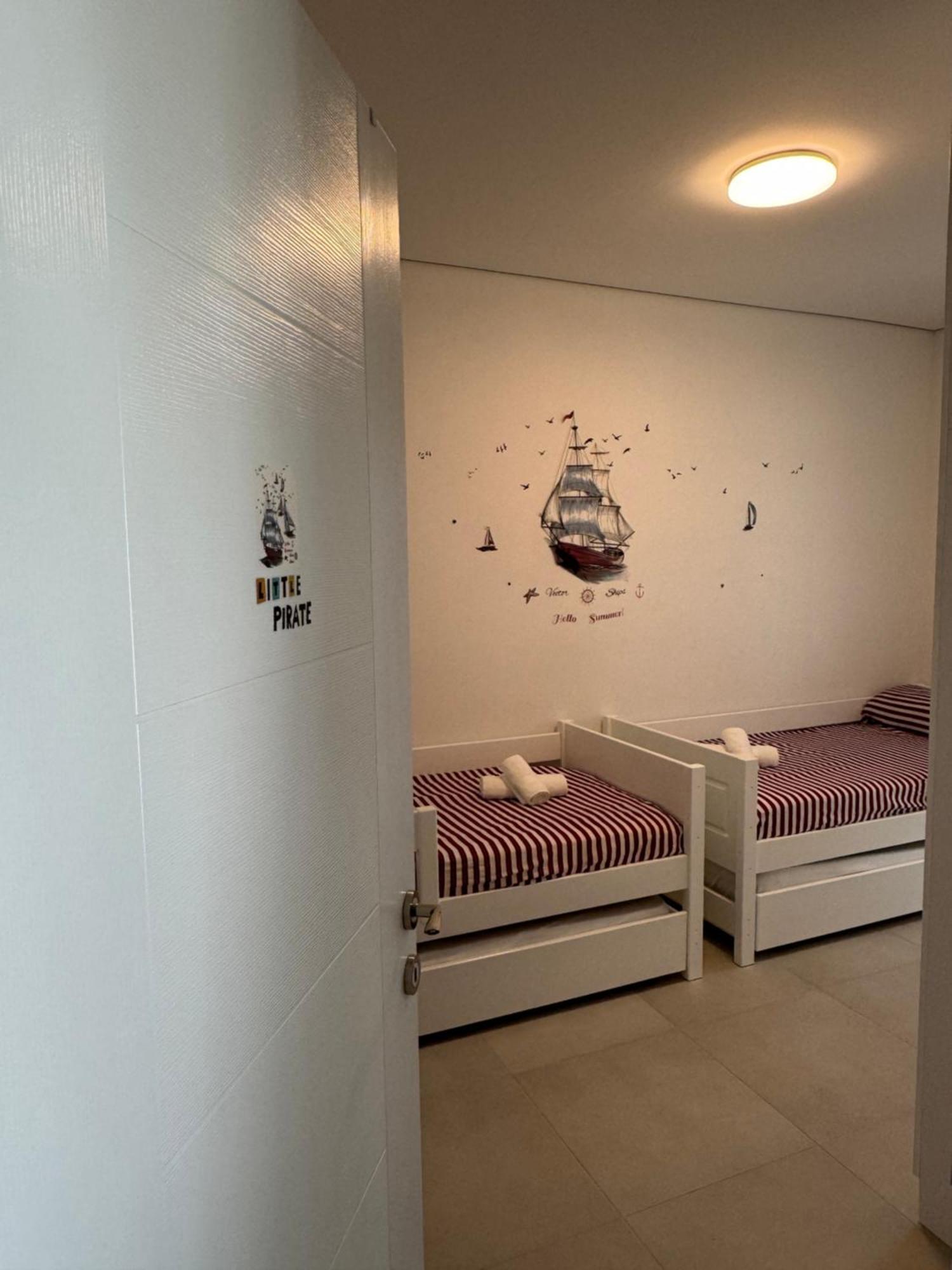 M&E Premium Apartments - San Pietro Durrës 外观 照片
